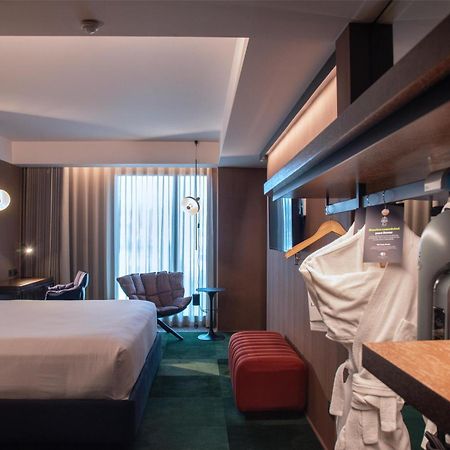 Doubletree By Hilton Lima San Isidro Hotell Exteriör bild